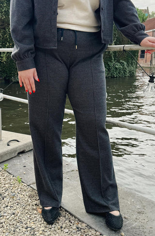 Broek Nayla Essential - Lireina