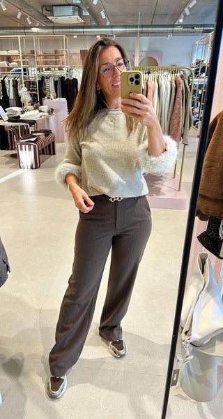 Pull met Afneembare Bontmanchetten